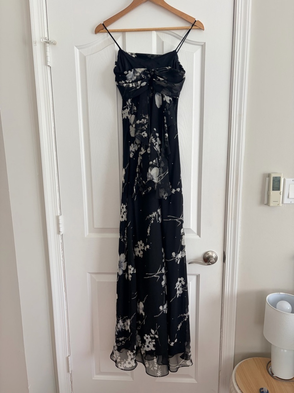 Caché Vintage Black Floral Gown Chiffon with Rhinestones NWOT Size 4 Formal Y2K - Picture 2 of 5